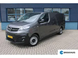 Grijs Gebruikt 2024 Opel Vivaro-e Combi Van | € 26.800 (Super prijs)