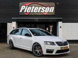 Wit Gebruikt 2014 Skoda Octavia RS Stationwagen | € 9.999 (Super prijs)