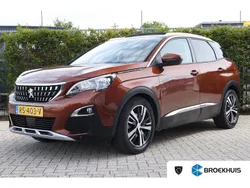 Bruin, metallic lak Gebruikt 2018 Peugeot 3008 Allure SUV | € 17.900 (Eerlijke prijs)