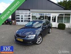 Grijs Gebruikt 2015 Skoda Octavia Business Line Stationwagen | € 7.895 (Eerlijke prijs)