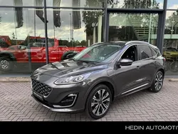 Grijs Gebruikt 2022 Ford Kuga Vignale SUV | € 30.244 (Iets duurder)