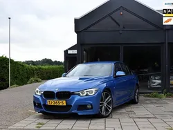 Blauw Gebruikt 2018 BMW 318 Executive Sedan | € 21.950 (Duur)