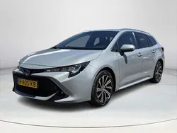 Grijs Gebruikt 2022 Toyota Corolla Stationwagen | € 25.950 (Iets duurder)