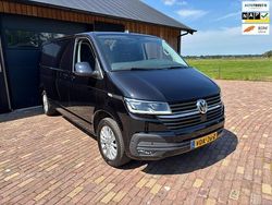Zwart Gebruikt 2021 VW T6.1 Highline Van | € 29.950 (Goede deal)