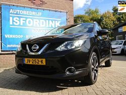 Zwart Gebruikt 2016 Nissan Qashqai Tekna SUV | € 10.450 (Eerlijke prijs)