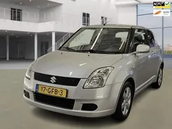 Grijs Gebruikt 2008 Suzuki Swift Exclusive Hatchback | € 1.799 (Iets duurder)