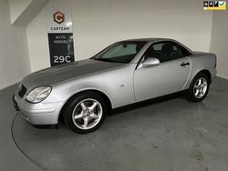 Grijs, metallic lak Gebruikt 1998 Mercedes SLK200 Cabriolet | € 2.500 (Eerlijke prijs)