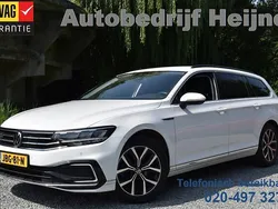 Wit Gebruikt 2021 VW Passat Business Stationwagen | € 22.445 (Goede deal)
