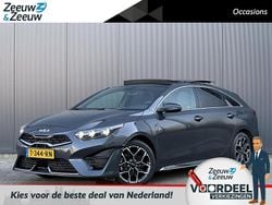 Dark penta metal m Gebruikt 2023 Kia ProCeed GT-Line Hatchback | € 31.945 (Eerlijke prijs)