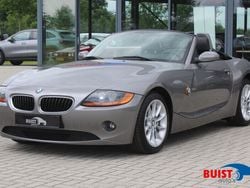 Grijs, metallic lak Gebruikt 2005 BMW Z4 Cabriolet | € 14.950 (Iets duurder)