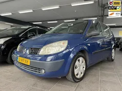Blauw Gebruikt 2005 Renault Grand Scénic II Luxe MPV | € 1.250 (Eerlijke prijs)
