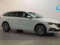 Wit Gebruikt 2021 Skoda Octavia Business Line Stationwagen | € 19.750 (Super prijs)
