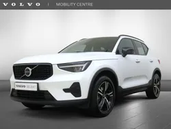 Wit Gebruikt 2024 Volvo XC40 Plus SUV | € 42.995 (Eerlijke prijs)