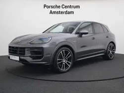 Kwartsietgrijs metallic Gebruikt 2024 Porsche Cayenne SUV | € 134.950 (Duur)