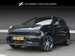 Zwart Gebruikt 2024 Lynk & Co 01 SUV | € 31.395 (Eerlijke prijs)