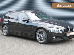 Zwart Gebruikt 2017 BMW 318 Executive Stationwagen | € 17.950 (Iets duurder)