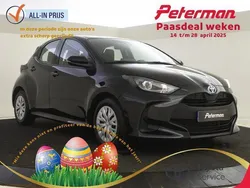 Zwart Gebruikt 2023 Toyota Yaris Active Hatchback | € 19.899 (Goede deal)