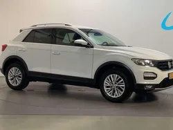 Wit Gebruikt 2019 VW T-Roc Style SUV | € 16.400 (Eerlijke prijs)