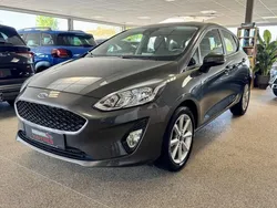 Grijs, metallic lak Gebruikt 2018 Ford Fiesta Style Hatchback | € 7.950 (Eerlijke prijs)