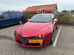 Rood Gebruikt 2011 Alfa Romeo 159 Distinctive Sedan | € 5.250 (Goede deal)