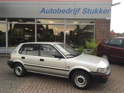 Grijs Gebruikt 1991 Toyota Corolla XLi Hatchback | € 6.950