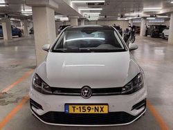 Wit Gebruikt 2017 VW Golf VII Highline Stationwagen | € 17.500 (Iets duurder)