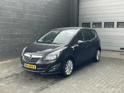 Zwart Gebruikt 2011 Opel Meriva Cosmo MPV | € 4.250 (Eerlijke prijs)
