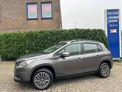 Grijs, metallic lak Gebruikt 2017 Peugeot 2008 Active SUV | € 9.750 (Goede deal)