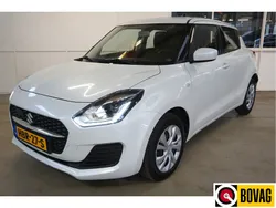 Wit Gebruikt 2022 Suzuki Swift Comfort Hatchback | € 14.995