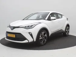 Wit Gebruikt 2023 Toyota C-HR SUV | € 26.980 (Eerlijke prijs)