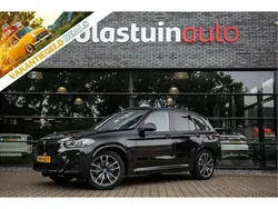 Zwart Gebruikt 2022 BMW X3 Executive SUV | € 47.950 (Eerlijke prijs)