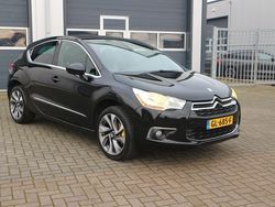 Zwart Gebruikt 2013 Citroën DS4 So Chic Hatchback | € 6.450 (Eerlijke prijs)