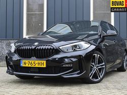 Zwart Gebruikt 2021 BMW 118 M Sport Hatchback | € 26.950 (Iets duurder)