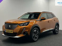 Oranje Gebruikt 2021 Peugeot 2008 Active SUV | € 19.500 (Eerlijke prijs)