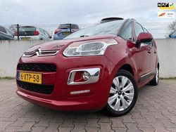 Rood Gebruikt 2014 Citroën C3 Picasso Exclusive MPV | € 7.444 (Goede deal)