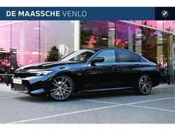 Zwart Gebruikt 2024 BMW 318 M Sport Sedan | € 47.950 (Duur)