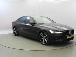 Zwart Gebruikt 2021 Volvo S60 R-Design Sedan | € 26.845 (Eerlijke prijs)