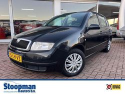 Zwart Gebruikt 2003 Skoda Fabia Comfort Hatchback | € 2.750 (Iets duurder)