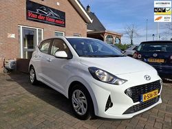 Wit Gebruikt 2022 Hyundai i10 Comfort Hatchback | € 11.800 (Eerlijke prijs)