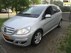 Grijs Gebruikt 2011 Mercedes B160 Business MPV | € 5.250 (Eerlijke prijs)