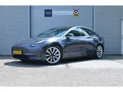 Grijs Gebruikt 2019 Tesla Model 3 Long Range Sedan | € 22.500 (Iets duurder)