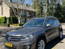 Grijs Gebruikt 2011 VW Tiguan Sport SUV | € 12.500 (Eerlijke prijs)