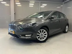 Grijs Gebruikt 2018 Ford Focus Titanium Hatchback | € 13.895 (Goede deal)