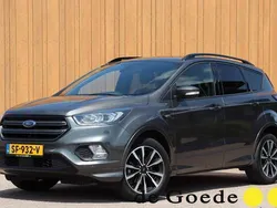 Grijs Gebruikt 2018 Ford Kuga ST-Line SUV | € 15.940 (Eerlijke prijs)