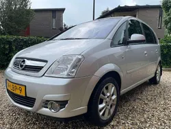 Grijs Gebruikt 2010 Opel Meriva Cosmo MPV | € 2.475 (Eerlijke prijs)
