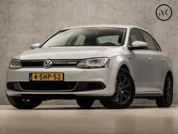 Grijs Gebruikt 2013 VW Jetta Hybrid Comfortline Sedan | € 8.245
