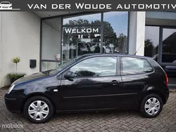 Zwart Gebruikt 2004 VW Polo Hatchback | € 999 (Goede deal)