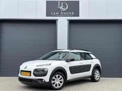 Wit Gebruikt 2017 Citroën C4 Cactus Feel Hatchback | € 7.750 (Eerlijke prijs)
