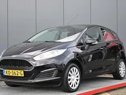 Zwart Gebruikt 2016 Ford Fiesta Style Hatchback | € 6.450 (Eerlijke prijs)