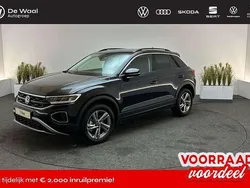 Zwart Nieuw 2025 VW T-Roc Edition SUV | € 44.995 (Eerlijke prijs)
